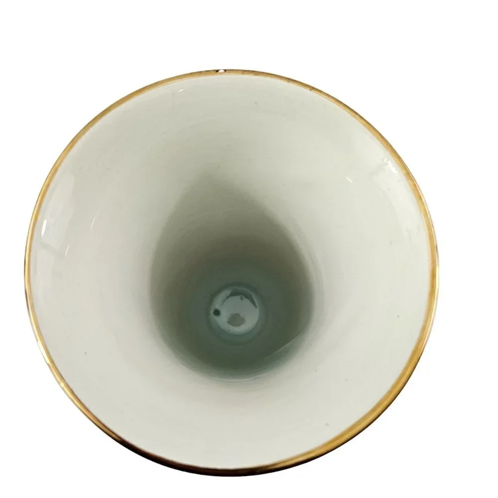 Tody Floral Pattern Gold Rim 8.5” Hand Painted Vase – Made in Holland – 3/4085